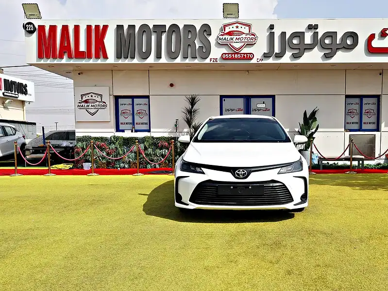 2021 Toyota Corolla XLI 4 Cylinders Engine White Beige Sedan GCC Specs