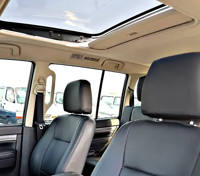 2022 Mitsubishi Pajero GLS 6 Cylinders Engine White Black SUV Full Option GCC