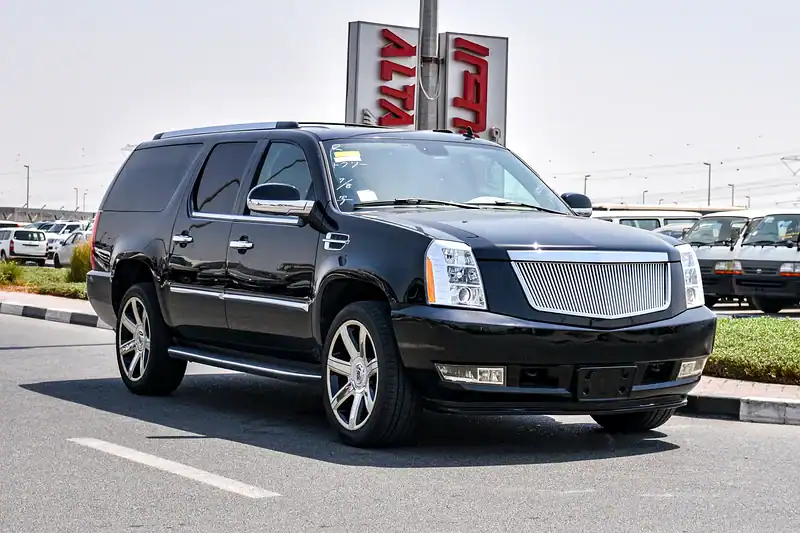 2011 Cadillac Escalade ESV 8 Cylinders Engine Black Sedan Super Clean Car