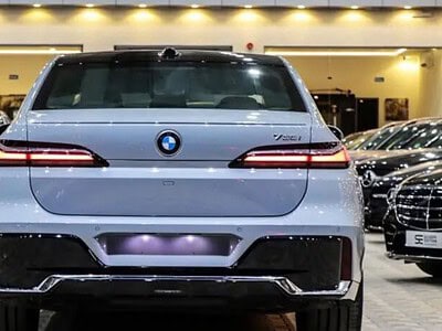 2024 BMW BMW B7 4.4L Twin-Turbocharged V8 Grey SUV AWD