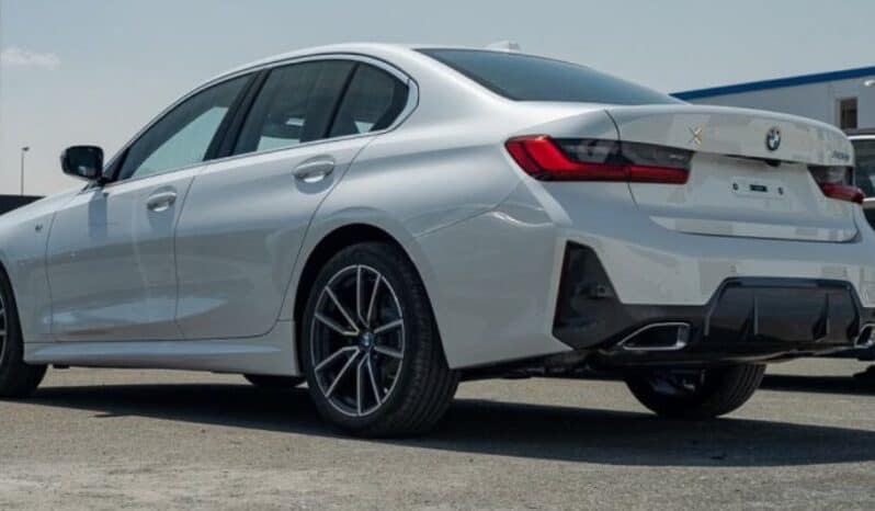 2024 BMW BMW B3 3.0L Twin-Turbocharged Inline-6 White Red Sedan