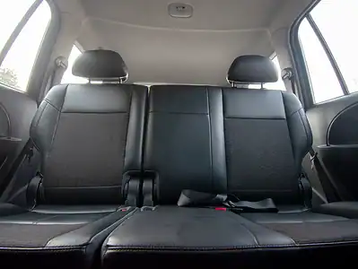 2020 CMC Z7 Standard 2.4L 4 Cylinders Engine GCC Specs Silver Black