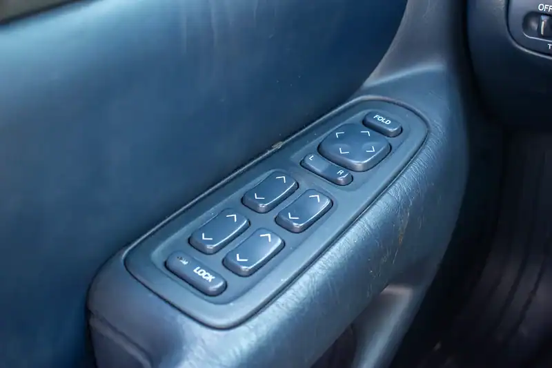 1999 Cadillac STS/Seville SLS 8 Cylinders Engine Petrol Blue Super Clean