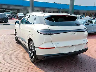 2025 BYD SEALION 06 DM-i Hybrid 4 Cylinder Engine White Black SUV