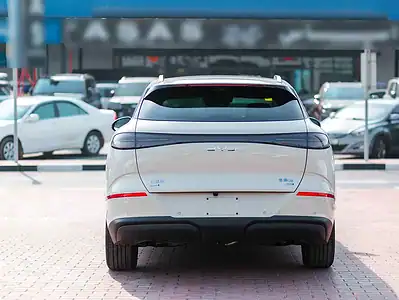 2025 BYD SEALION 06 DM-i Hybrid 4 Cylinder Engine White Black SUV