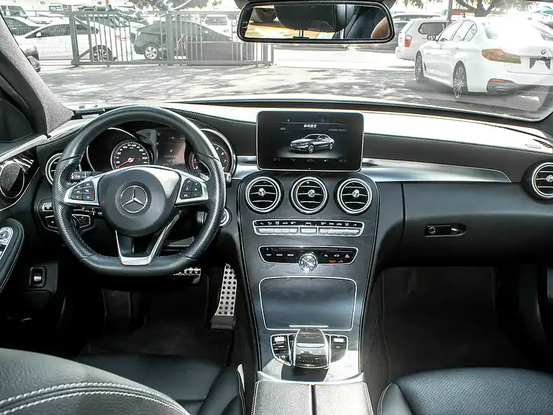 2016 Mercedes-Benz C-Class C200 4 Cylinders Engine White Black Sedan