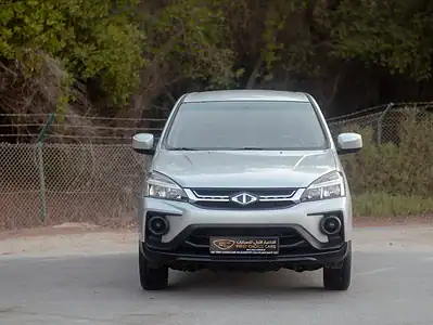 2020 CMC Z7 Standard 2.4L 4 Cylinders Engine GCC Specs Silver Black