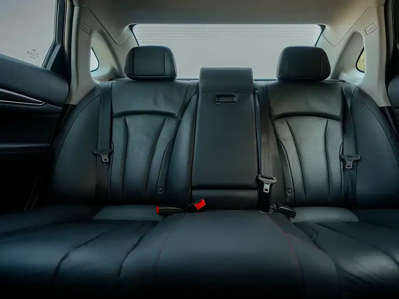 2022 GAC GA8 GL 2.0L 4 Cylinders Engine Grey Black GCC Specs