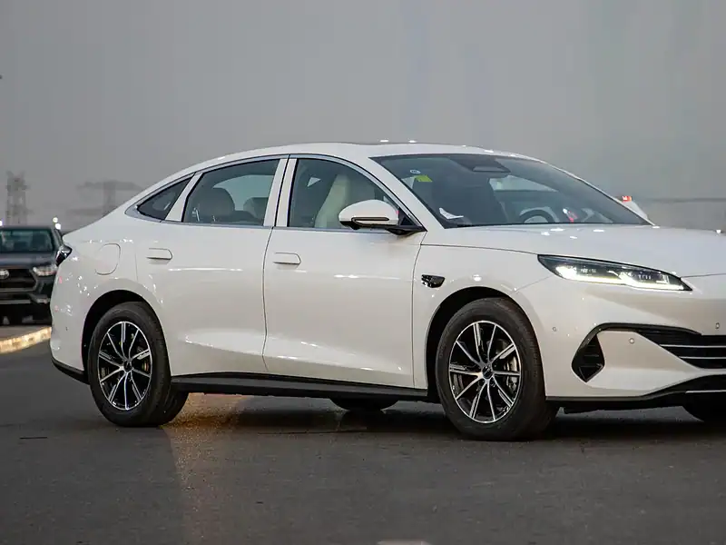 2025 BYD Seal 06 DM-i Hybrid PREMIUM EDITION SMART DRIVING 0KM White Grey