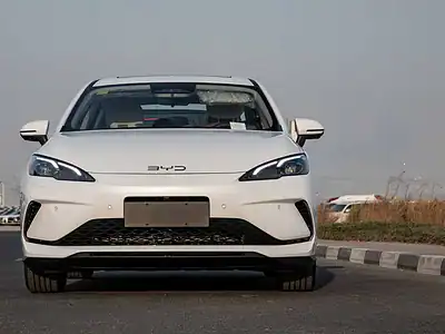 2025 BYD Seal 05 DM-i Hybrid PREMIUM EDITION 0KM White Grey Sedan