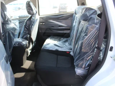 2024 Mitsubishi Xpander Other 4 Cylinder Engine White Black Crossover