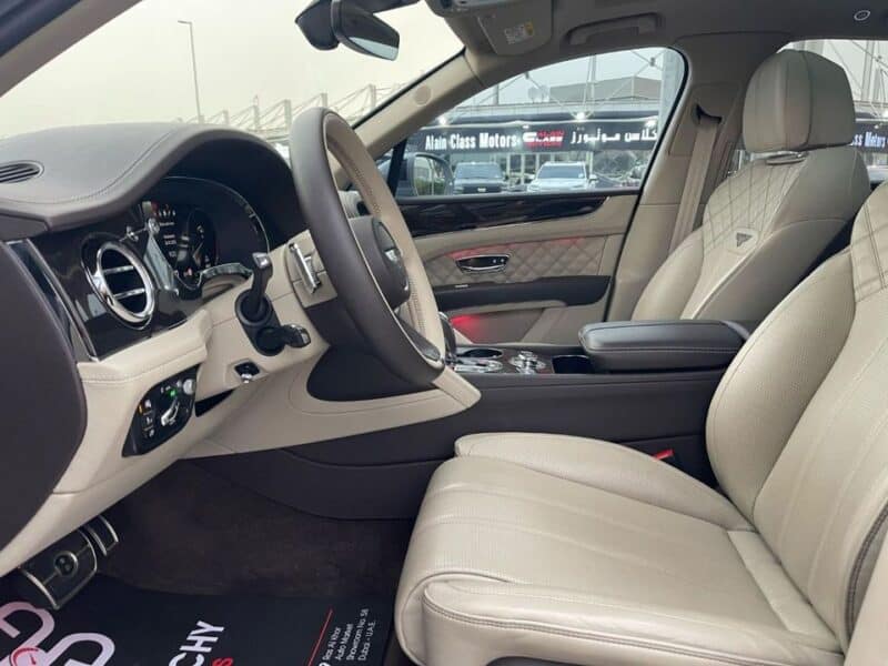 2021 Bentley Bentayga FIRST EDITION 8 Cylinder Engine Grey Beige SUV