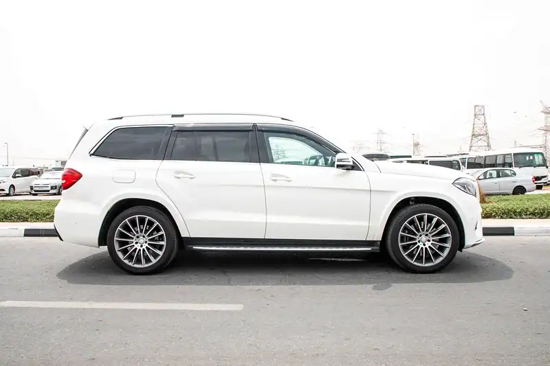 2016 Mercedes-Benz GLS-Class GLS 550 8 Cylinder Engine White Black SUV