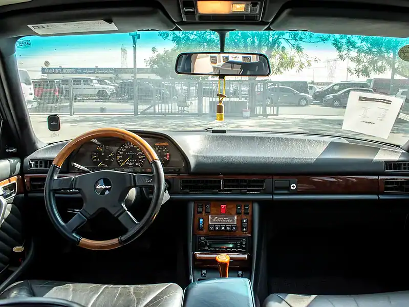 1989 Mercedes-Benz SEL-Class 560 SEL 8 Cylinders Engine Black Sedan