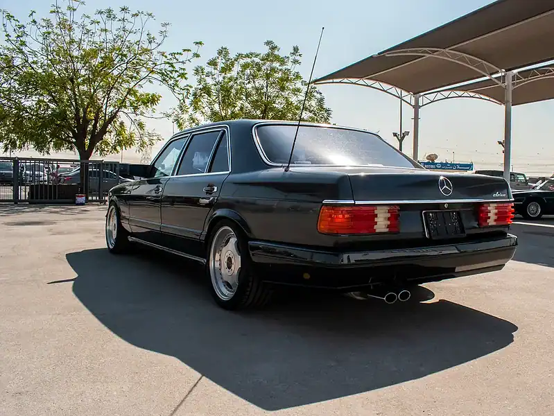 1989 Mercedes-Benz SEL-Class 560 SEL 8 Cylinders Engine Black Sedan