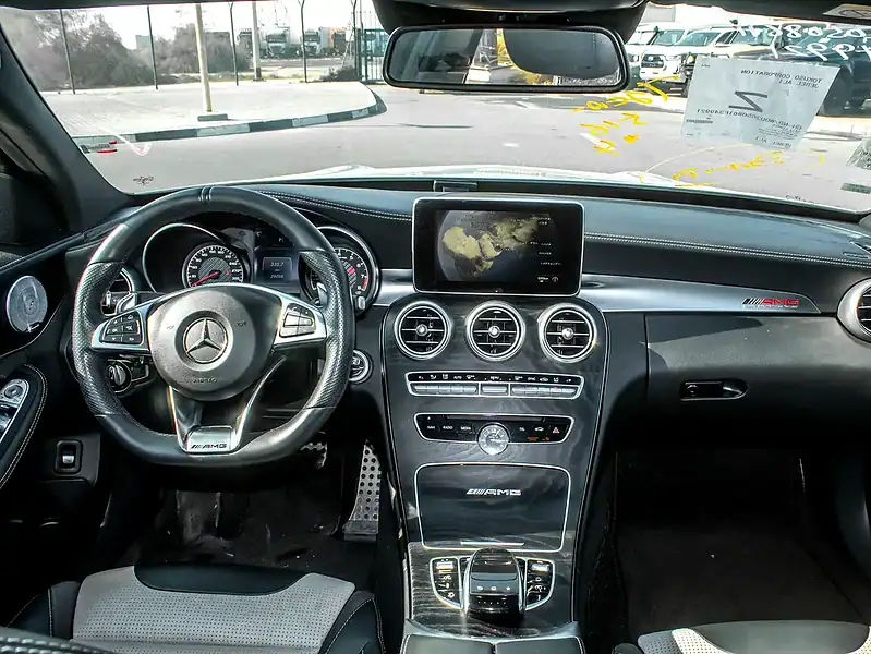 2016 Mercedes-Benz C-Class C63 S AMG 8 Cylinder Engine Silver Black Sedan