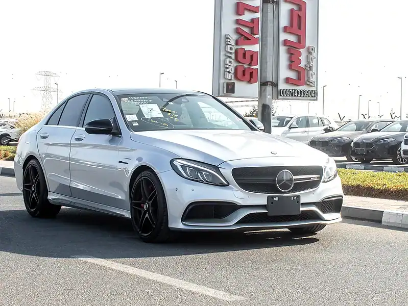 2016 Mercedes-Benz C-Class C63 S AMG 8 Cylinder Engine Silver Black Sedan