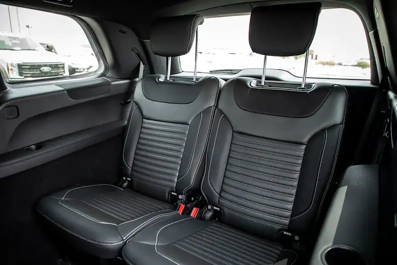 2016 Mercedes-Benz GLS-Class GLS 550 8 Cylinder Engine White Black SUV