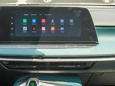 2025 MG 7 300 VGI 4 Cylinder Engine Petrol Grey Green Sedan