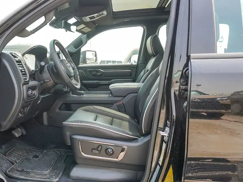 2025 RAM 1500 Limited 3.0 litre 6 Cylinders Engine Black GCC Specs