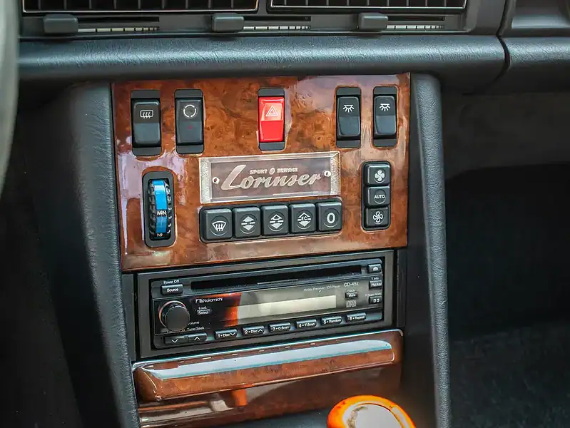 1989 Mercedes-Benz SEL-Class 560 SEL 8 Cylinders Engine Black Sedan