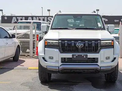 2025 Toyota Prado 2.4L 4 Cylinder Engine TURBO White Beige SUV