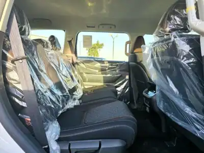 2025 Nissan Patrol Nissan Patrol LE T1 3.5L V6 Turbo 4WD White Black