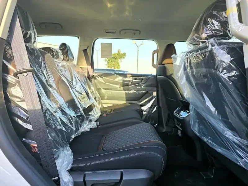 2025 Nissan Patrol Nissan Patrol LE T1 3.5L V6 Turbo 4WD White Black