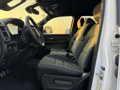 2023 RAM 1500 Hemi 5.7 litre V8 Engine Petrol 4WD White Black