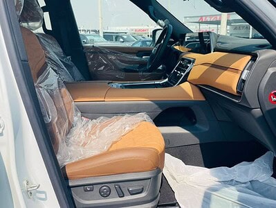 2025 Nissan Patrol LE Platinum City 3.5L 6 Cylinder Engine White Tan