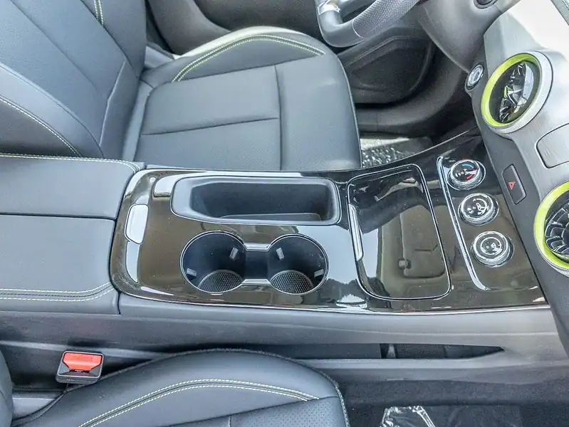 2025 Forthing Friday Dong Feng Electric 410Km White Black SUV