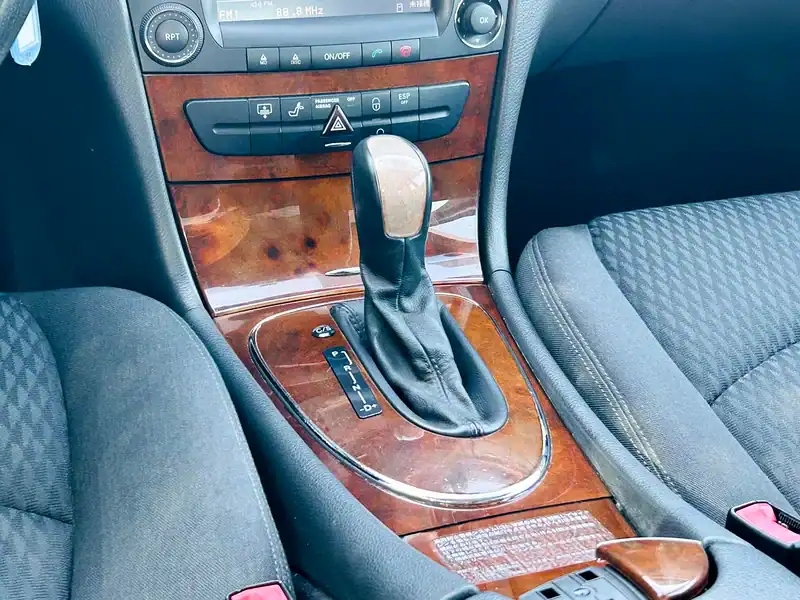 2004 Mercedes-Benz E-Class E 240 6 Cylinders Engine Silver Black Sedan