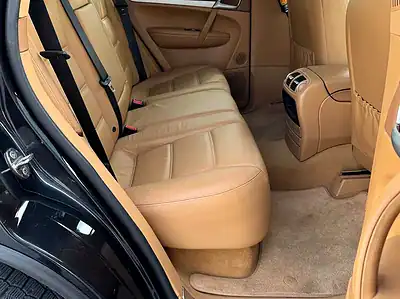 2007 Porsche Cayenne S 8 Cylinders Engine Black Beige SUV