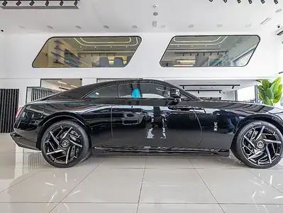 2025 Rolls-Royce Spectre Coupe Black Badge Black Blue 2 Tone Interior Coupe