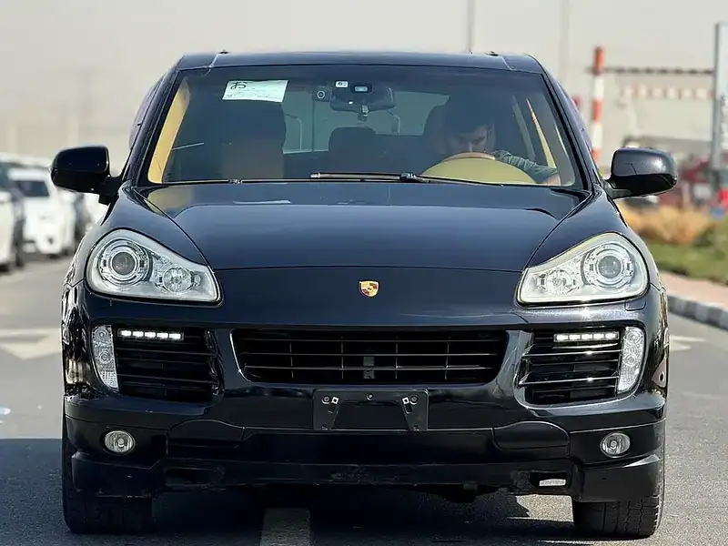 2007 Porsche Cayenne S 8 Cylinders Engine Black Beige SUV