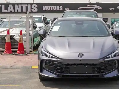 2025 MG 7 300 VGI 4 Cylinder Engine Petrol Grey Green Sedan