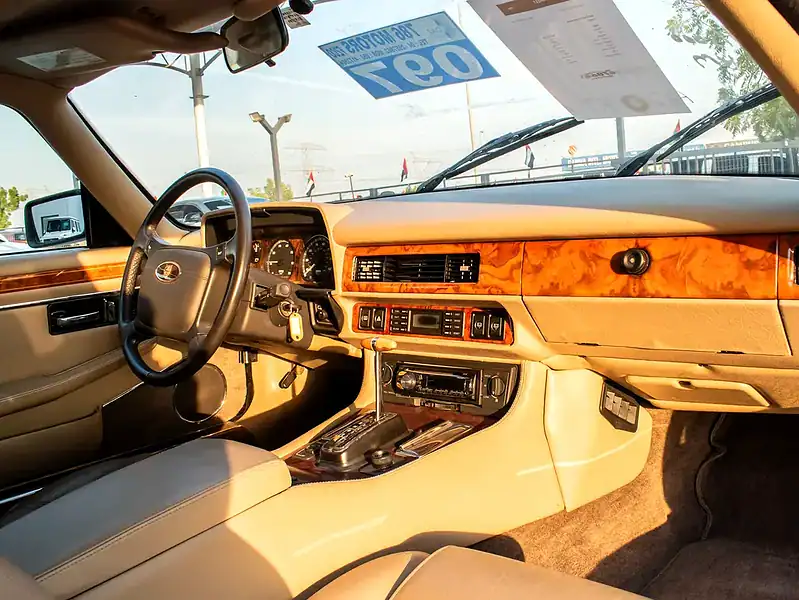 1991 Jaguar XJS V12 Engine Green Beige Coupe EXCELLENT CONDITION