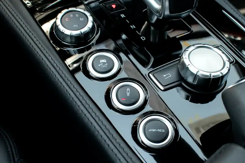 2013 Mercedes-Benz CLS-Class CLS 63 AMG 8 Cylinder Engine Blue Black