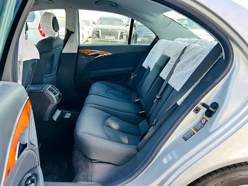 2004 Mercedes-Benz E-Class E 240 6 Cylinders Engine Silver Black Sedan