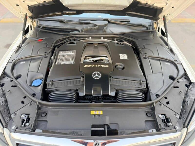 2018 Mercedes-Benz S63L AMG V8 Twin-turbocharged Engine White Black