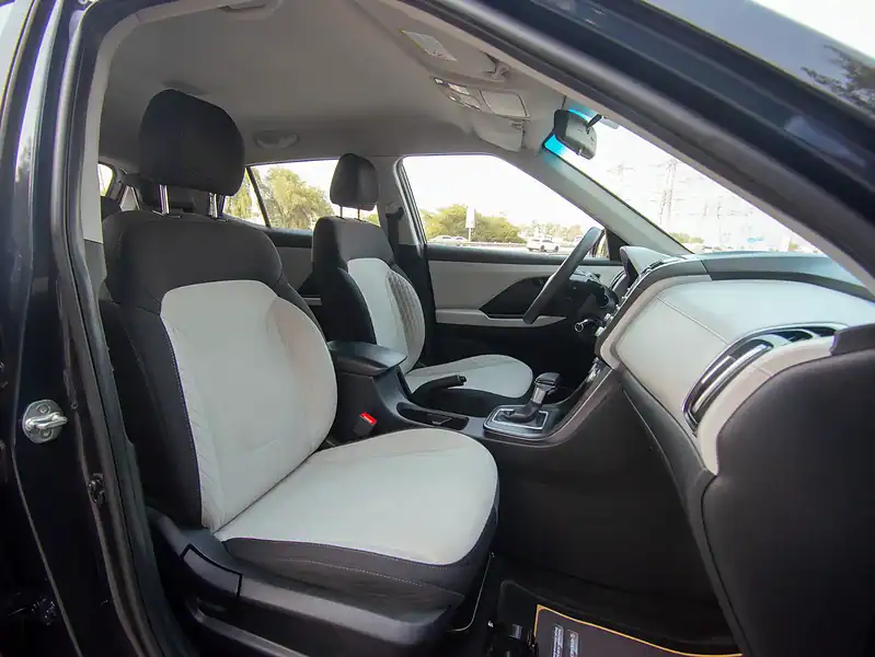 2022 Hyundai Creta Smart 4 Cylinder Engine Blue White GCC Specs