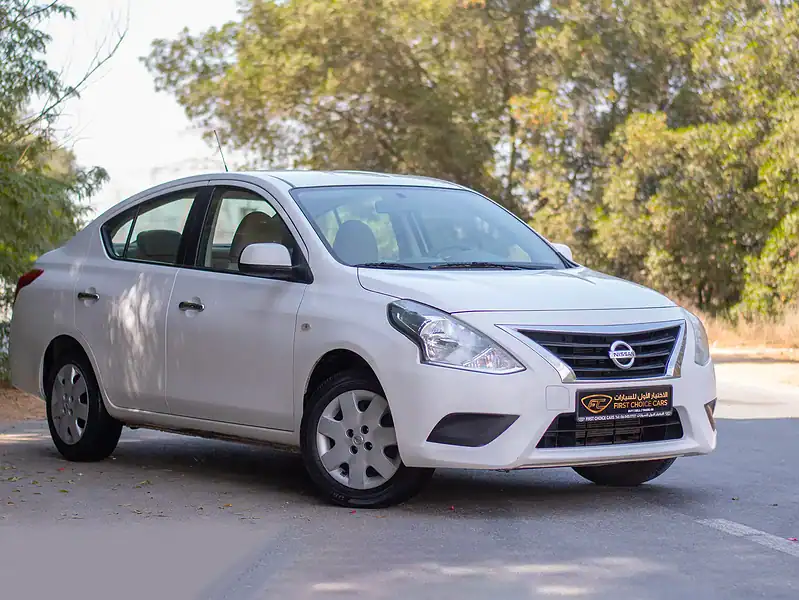 2022 Nissan Sunny SV 1.5L 4 Cylinder Engine GCC Specs FWD White Beige