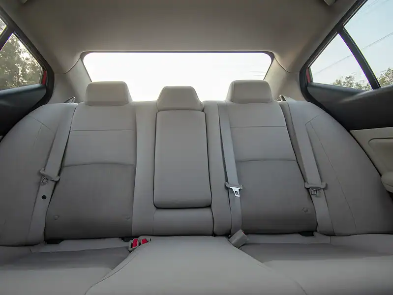 2022 Nissan Altima SV 4 Cylinders Engine Red Beige GCC Specs