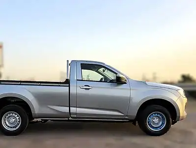 2026 Isuzu DMax SINGLE CAB MANUAL DIESEL ENGINE 1.9 TURBO Silver Black