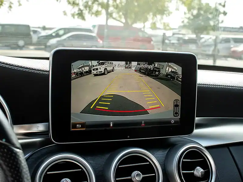 2016 Mercedes-Benz C-Class C200 4 Cylinder Engine White Black Sedan