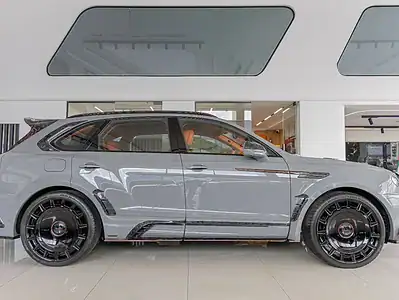 2025 Bentley Bentayga ORIGINAL MANSORY Evo Bespoke Carbon Exterior Grey Orange