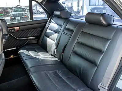 1989 Mercedes-Benz SEL-Class 560 SEL 8 Cylinders Engine Black Sedan