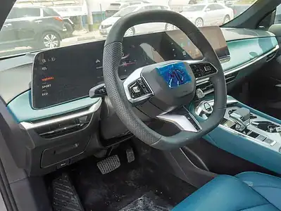 2025 MG 7 300 VGI 4 Cylinder Engine Petrol Grey Green Sedan