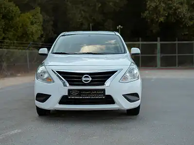 2022 Nissan Sunny SV FWD 4 Cylinder Engine White Beige GCC Specs