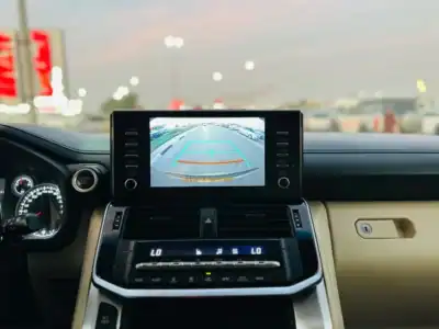 2022 Toyota Land Cruiser GXR 4.0L 6 Cylinder Engine Brwon Beige SUV GCC Specs